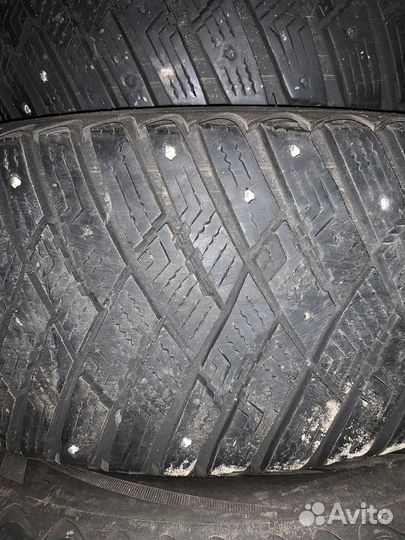 Goodyear UltraGrip 215/60 R16 99T