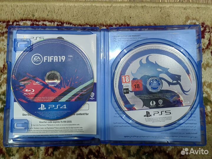 Диск на ps5 Mortal Kombat 1