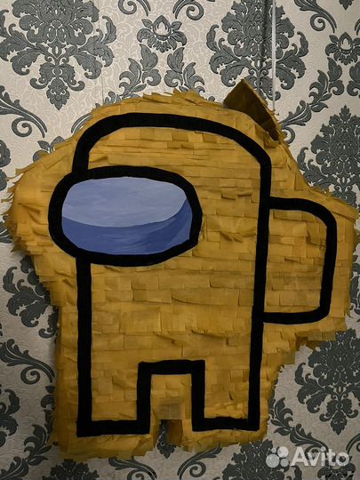 Пиньята amongus