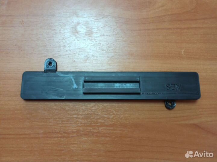 Крышка салонного фильтра Mitsubishi