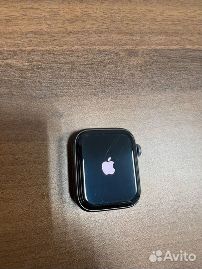 Apple watch se 44 mm