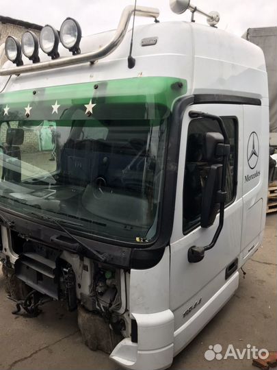 Кабина Мерседес Актрос