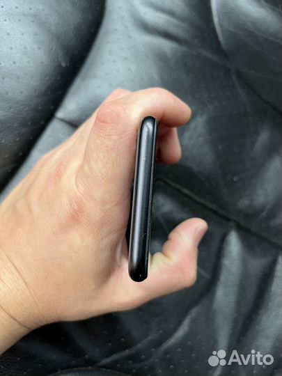 iPhone SE (2020), 128 ГБ