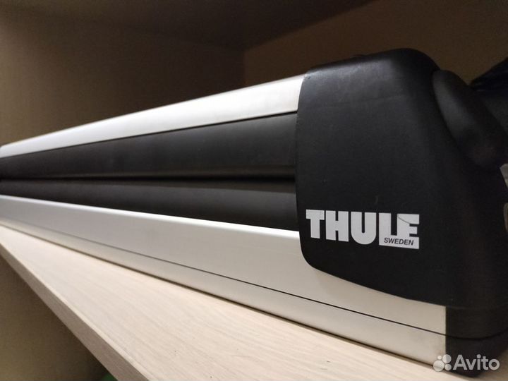 Багажник - крепление для лыж и сноуборда Thule