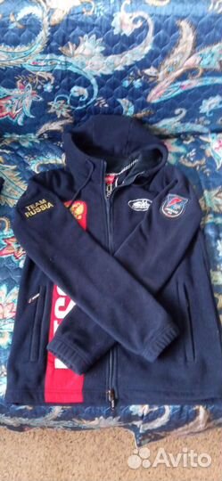 Продам костюм Форвард