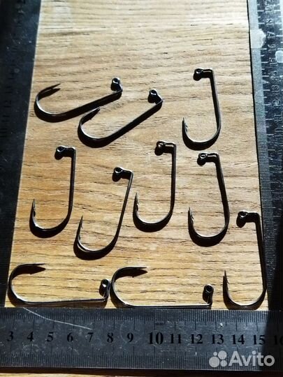Крючки рыболовные