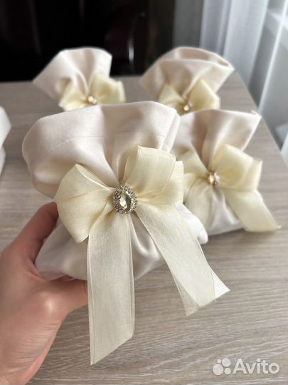 Тойбастар, бонбоньерки