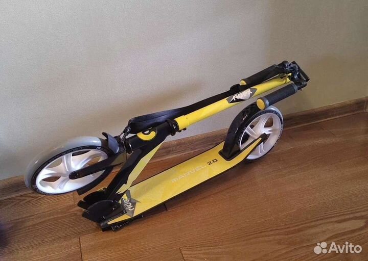 Самокат подростковый новый