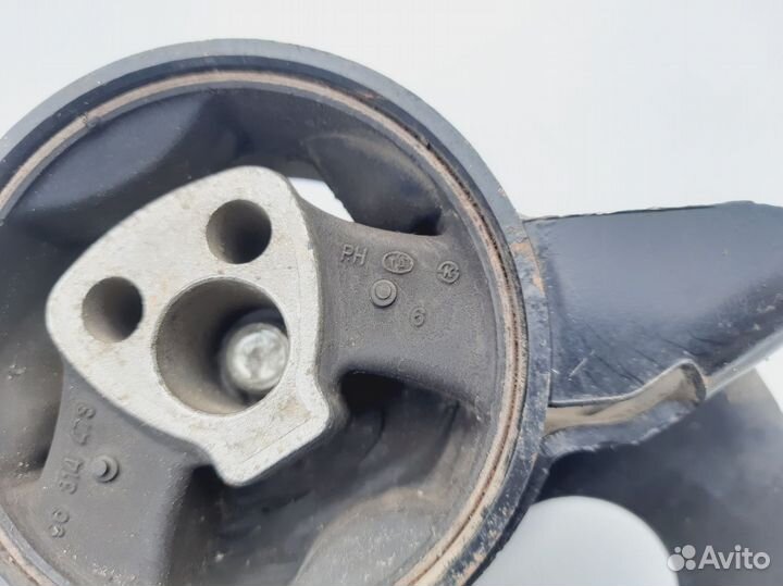 Кронштейн двигателя правый Daewoo Matiz