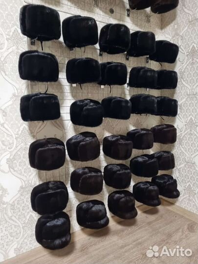 Мужская шапка