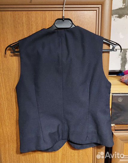 Школьная жилетка