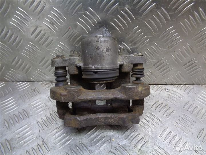 Суппорт тормозной передний правый Ваз 1118 калина