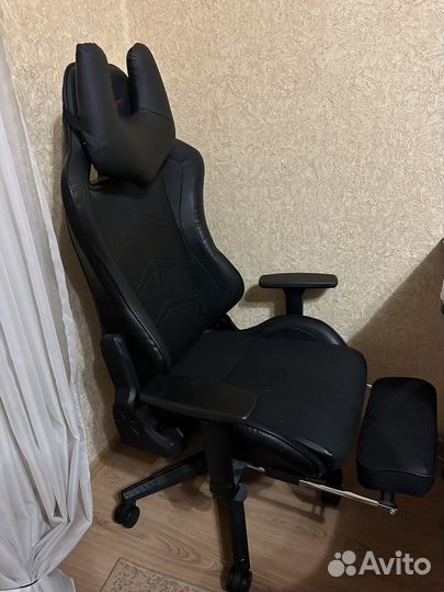 Кресло игровое ZET gaming Force armor 2000M