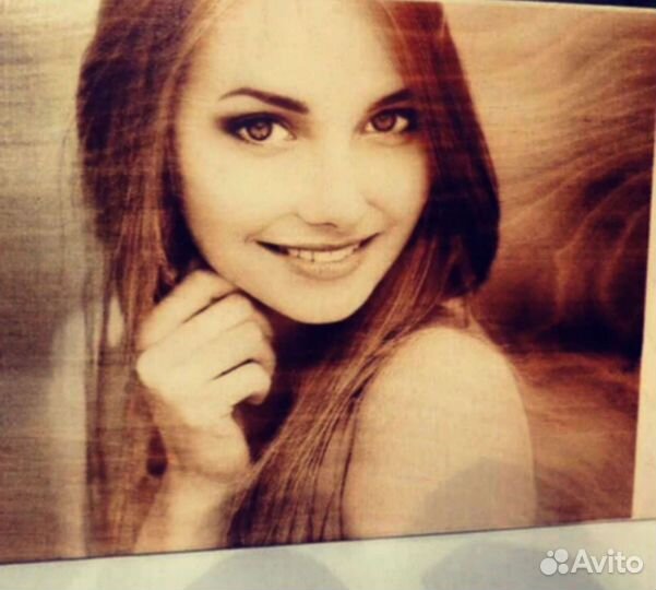 Портрет из дерева,выжженный огнем