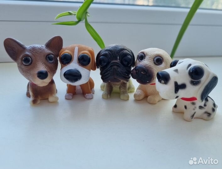 Игрушки Kinder Surprise