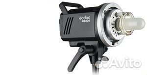 Вспышка студийная godox MS200