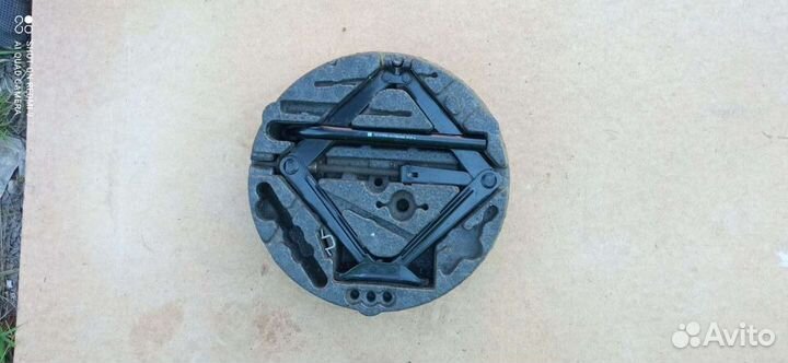 Opel Astra H Ящик для инструментов домкрат