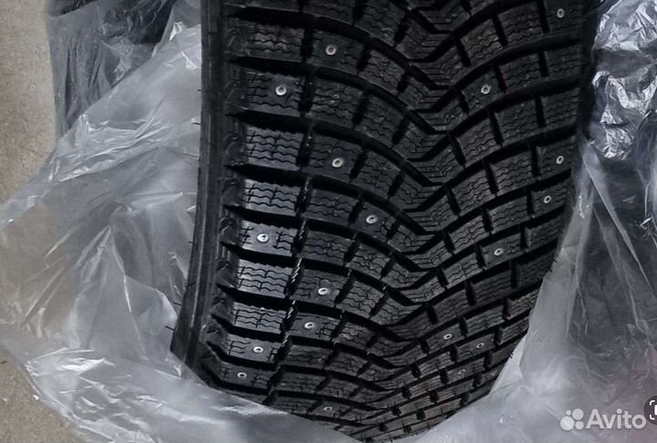 Michelin Latitude X-Ice North 2 + 255/55 R20 110