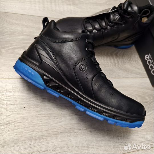 Ботиботинки Ecco Gore-tex