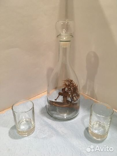 Бутылка графин для спиртного