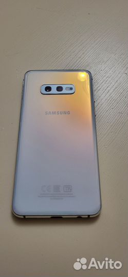 Samsung Galaxy S10e, 6/128 ГБ