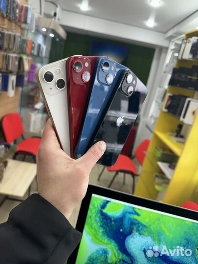 iPhone 13, 256 ГБ