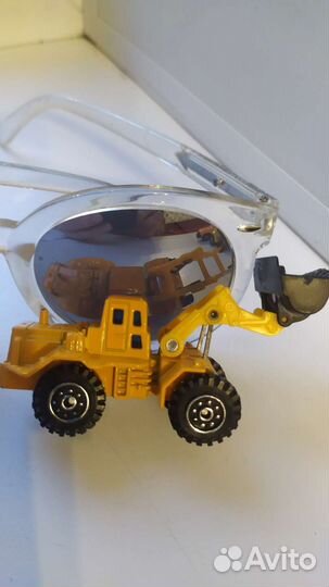 Детские игрушки трактор
