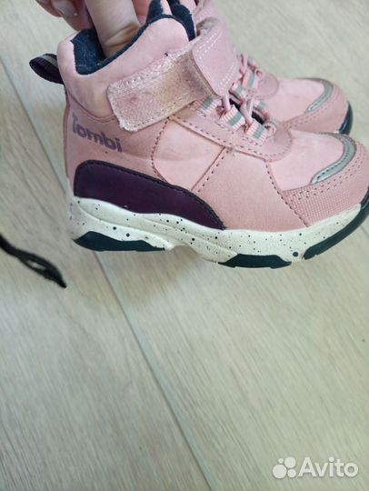 Ботинки на весну для девочки 22-23