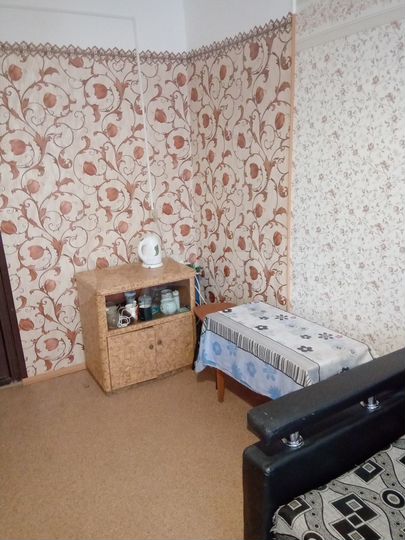 Комната 11 м² в 4-к., 2/5 эт.