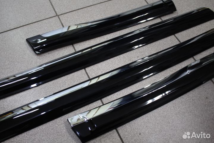 Prado 150 Молдинги дверей Стандартные G4EK2