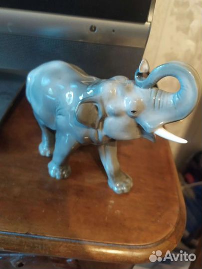 Фарфоровый слон лфз СССР пара