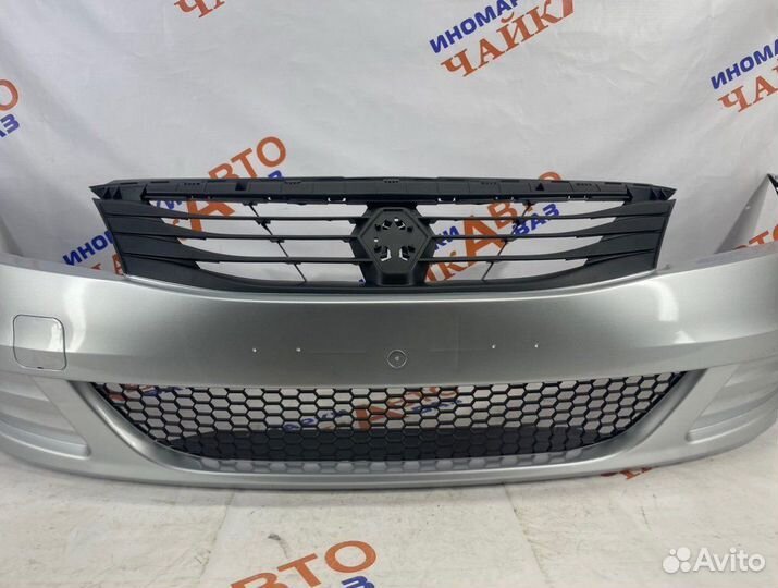 Бампер передний Renault Logan 1