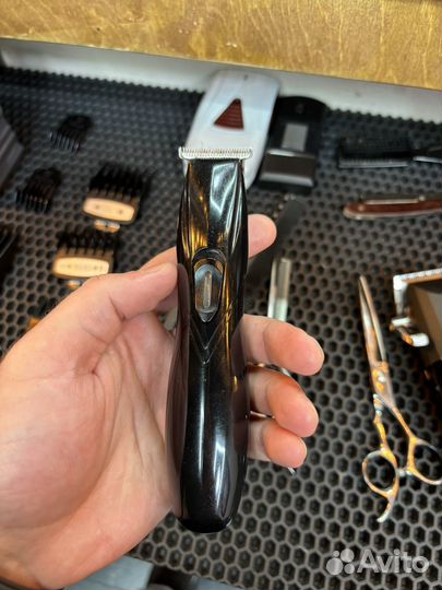 Триммер andis d8