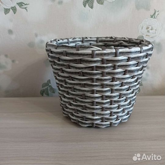 Кашпо горшок для цветов