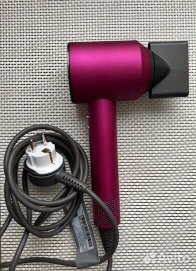 Фен dyson supersonic фуксия