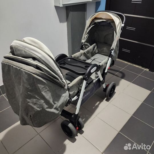 Коляска для двойни или погодок