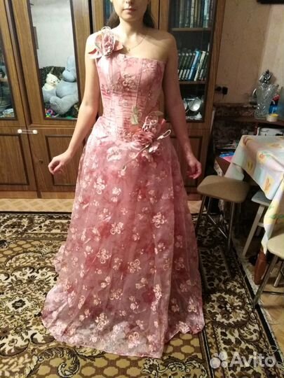 Платье на выпускной, пышное, вечернее