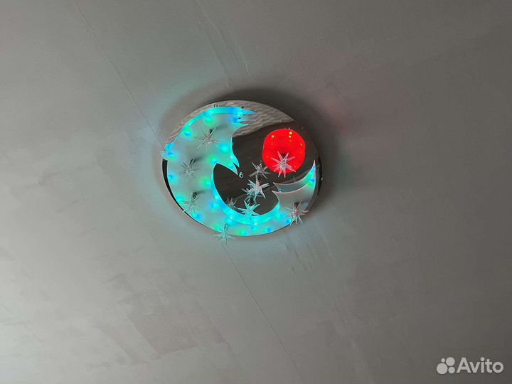 Люстра потолочная