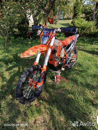 Regulmoto Crosstrek 300