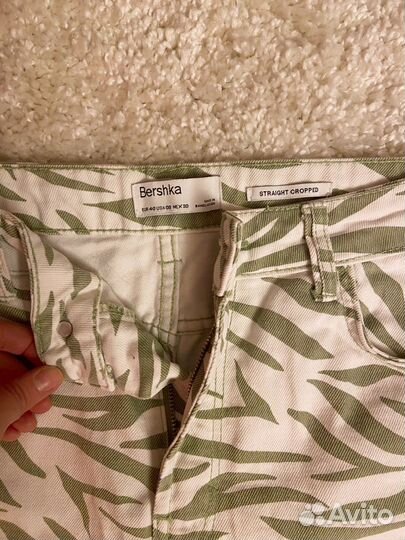 Женские джинсы с animal принтом bershka 40 L