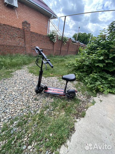 Электросамокат kugoo m4