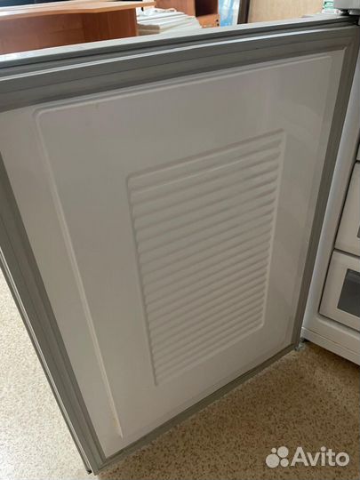 Холодильник бу Samsung