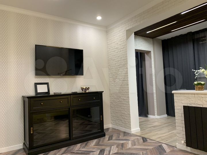 3-к. квартира, 73 м², 9/9 эт.