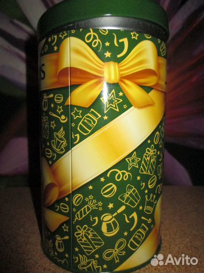 Жестяные банки от кофе