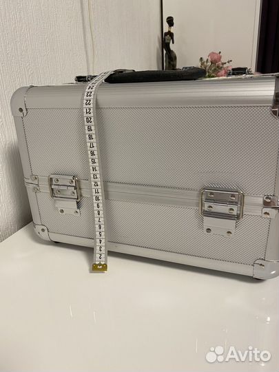 Саквояж для косметики