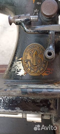 Швейная машина Singer