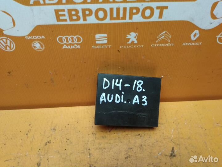 Блок комфорта Audi A3 (8PA) (2004-2013)