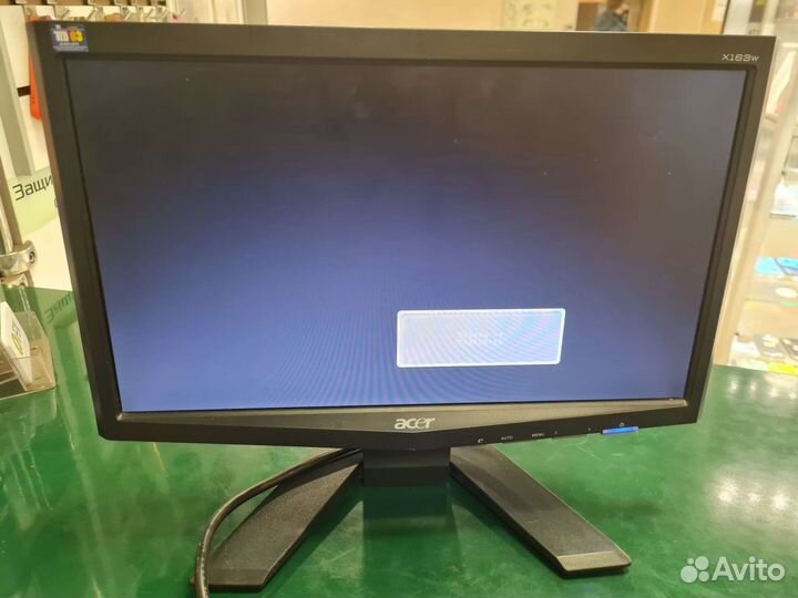 Монитор Acer 16