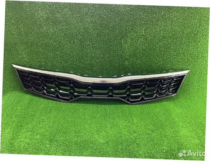 Решетка радиатора Rio 4