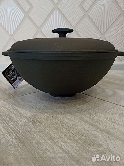 Вок казан чугунный 5,5 литра. Ситон